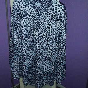 Black and White Long-Sleeved Top with Animal Print